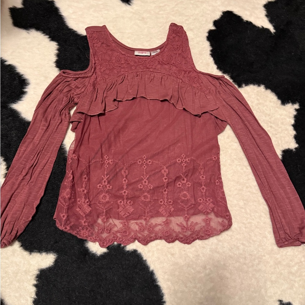 Daytrip Rosewood Cold-Shoulder Lace Ruffle Blouse